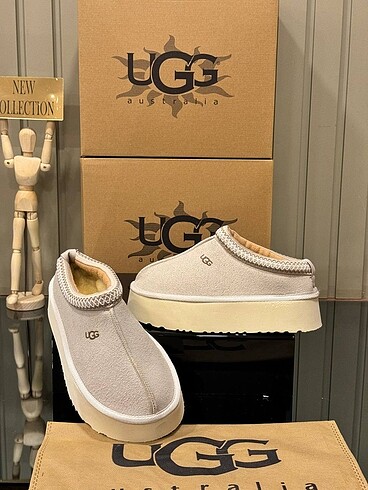 Ugg UGG SLIPPER