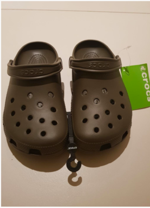 Etiketli Haki Crocks Terlik