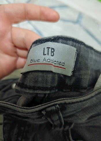 Gri Kadın Kot Pantolon Kemerli - Görsel 3