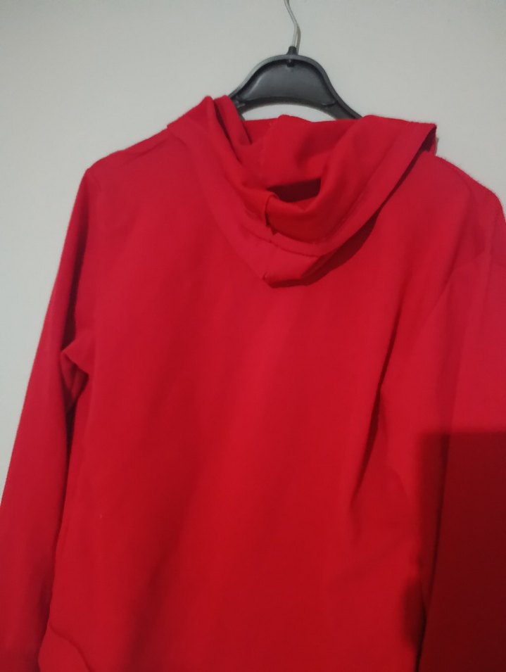 Kırmızı Fermuarlı Kadın hırka - Görsel 3