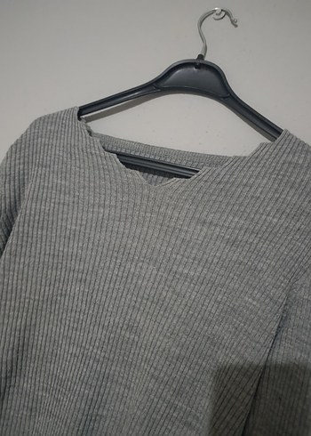 Gri Triko Uzun Kollu Kadın Kazak - Görsel 3