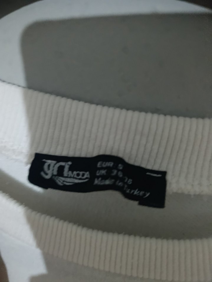 Beyaz Uzun Kollu Kadın Sweatshirt - Görsel 2