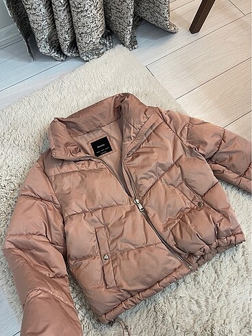 Bershka mont