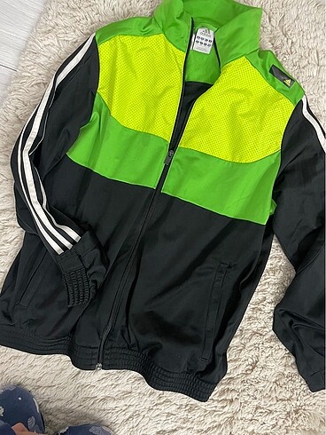 s Beden Adidas hırka
