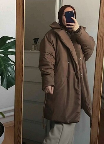 Trendyol & Milla Trendyolmilla Kahverengi şişme mont (kemer ve çanta yok!)
