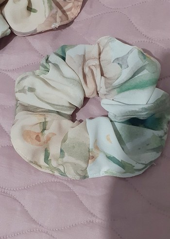 Bej Pastel Bohem Lastikli Toka