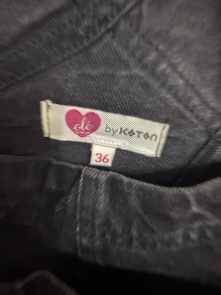 Kadın Siyah Denim Midi Askılı Salopet - Görsel 2