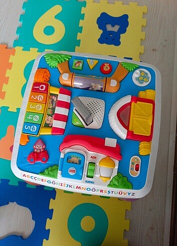 Fisher price aktivite masası