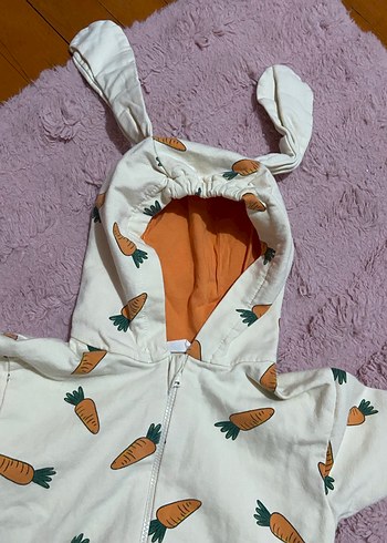 Kapüşonlu Havuç Desenli Kız Çocuk Ceket - Görsel 2