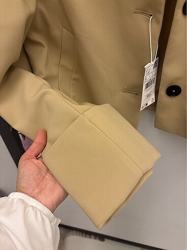 MANGO ETİKET ÜSTÜNDE - Görsel 3