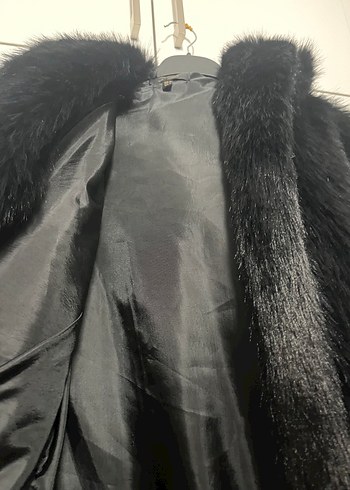 Kapüşonlu Kadın Kürk Detaylı Midi Ceket - Görsel 4