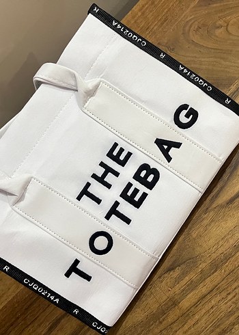 Beyaz Deri Fermuarlı Street Style Çanta - Görsel 3