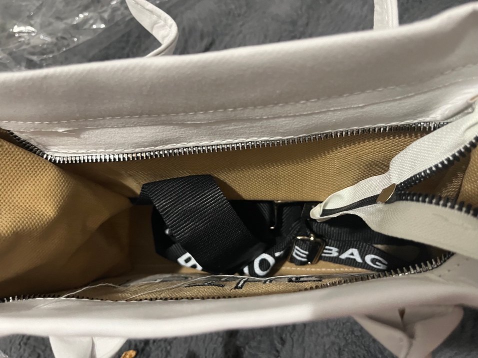 Beyaz Deri Fermuarlı Street Style Çanta - Görsel 2