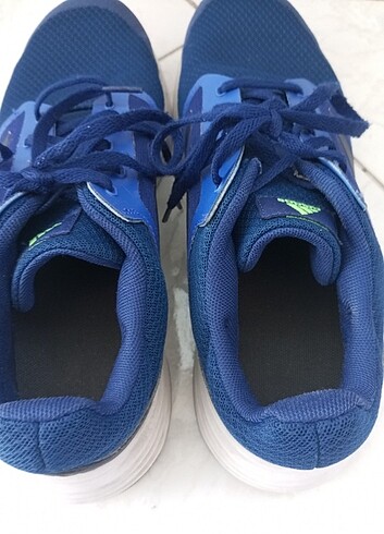 42.5 Beden mavi Renk Adidas spor ayakkabı 42.5