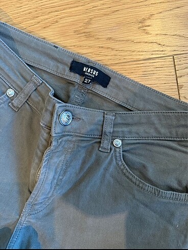 Versace Haki Jean