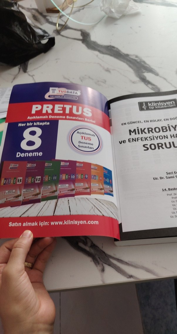 Mikrobiyoloji ve Enfeksiyon Hastalıkları Soruları Kitabı - Görsel 2