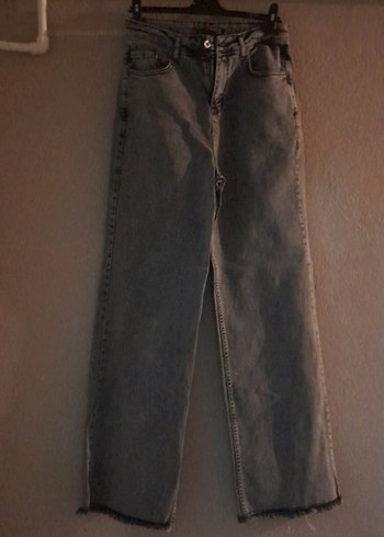 Düz Kesim Gri Kadın Denim Pantolon