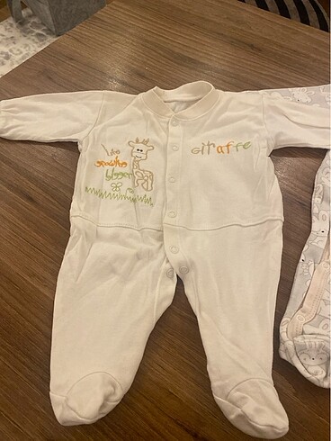 HelloBaby Üçlü tulum