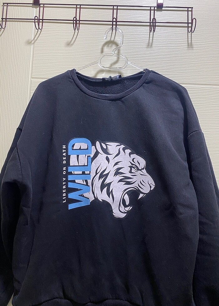 Baskılı Siyah Sweatshirt - Görsel 4