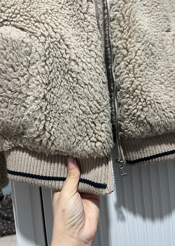 Bej Kürklü Midi Kadın BERSHKA mont - Görsel 3