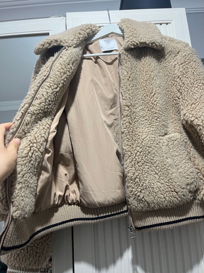 Bej Kürklü Midi Kadın BERSHKA mont - Görsel 5