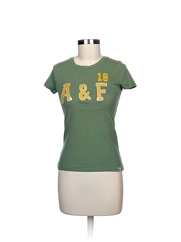Abercrombie & Fitch T-shirt %70 İndirimli.