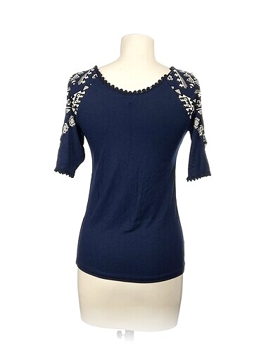 s Beden PreLoved Bluz %70 İndirimli.