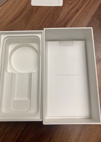 Gold iPhone kutusu - Görsel 4