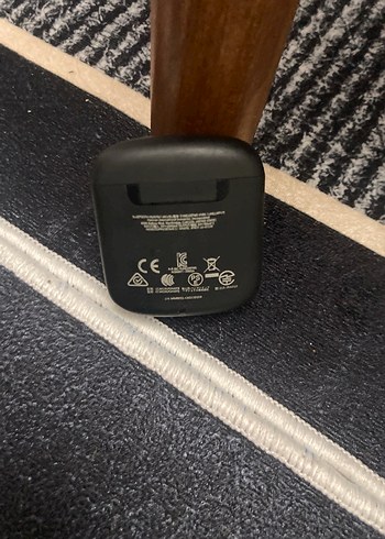 Siyah Kablosuz Kulak İçi Kulaklık - Görsel 3