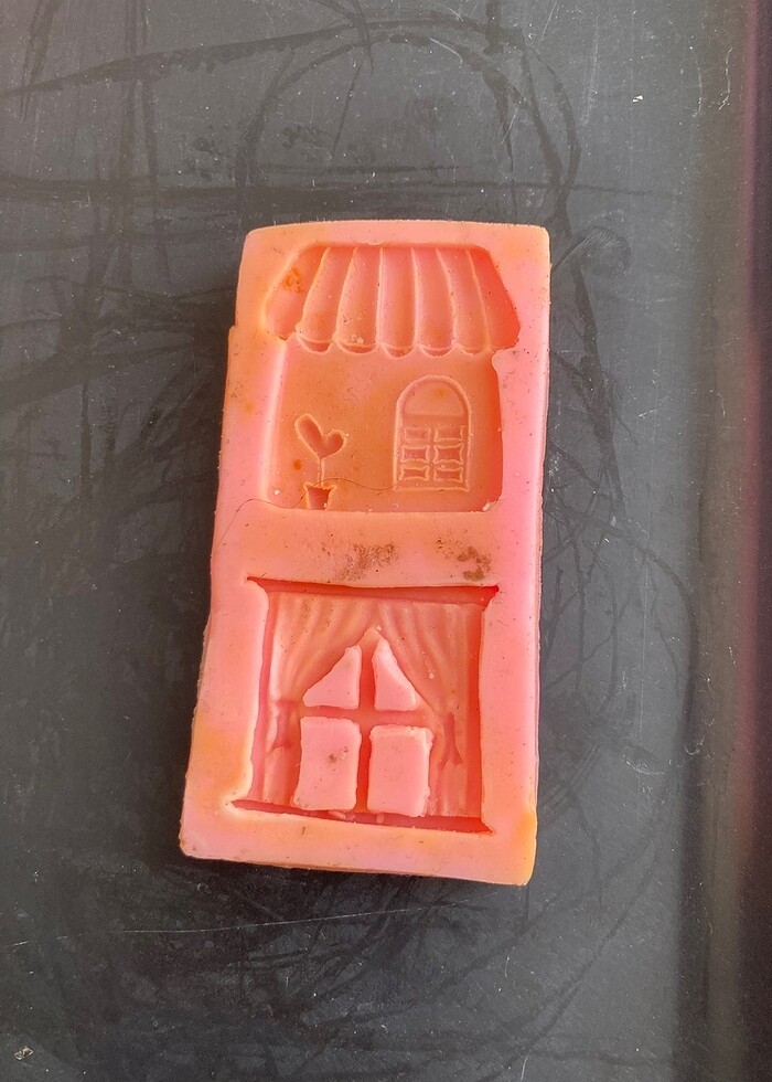 Tren,ev pencere,kuş,mini arabalar,bebek objeleri,kalp silikon ka - Görsel 2