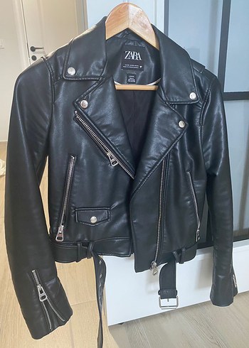 Zara Siyah Deri Biker Ceket