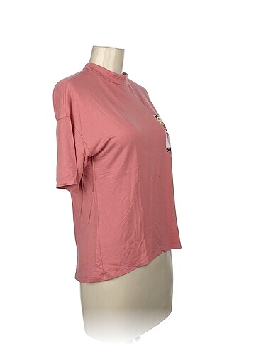 LC Waikiki LC Waikiki T-shirt %70 İndirimli.
