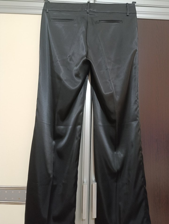 Siyah Saten Kadın Takım Elbise - Görsel 3