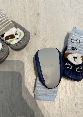 Gri Nakışlı Erkek Çocuk Örgü Sıcak Terlik - Görsel 2