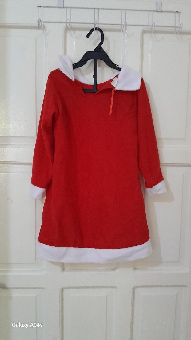 Kız Çocuk Kırmızı Noel Baba kiyafeti, şapkası ayrı olarak mevcut - Görsel 4