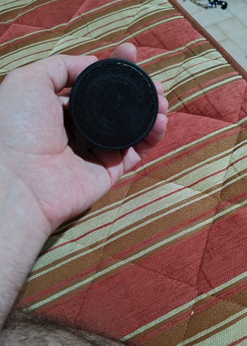 Küçük Siyah Bluetooth Hoparlör - Görsel 2