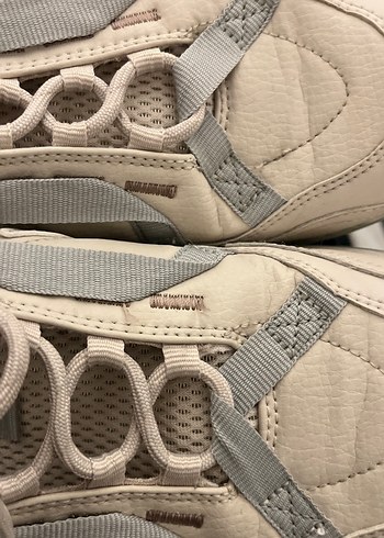 Nike Beyaz Gri Bağcıklı Kadın Spor Ayakkabı - Görsel 7