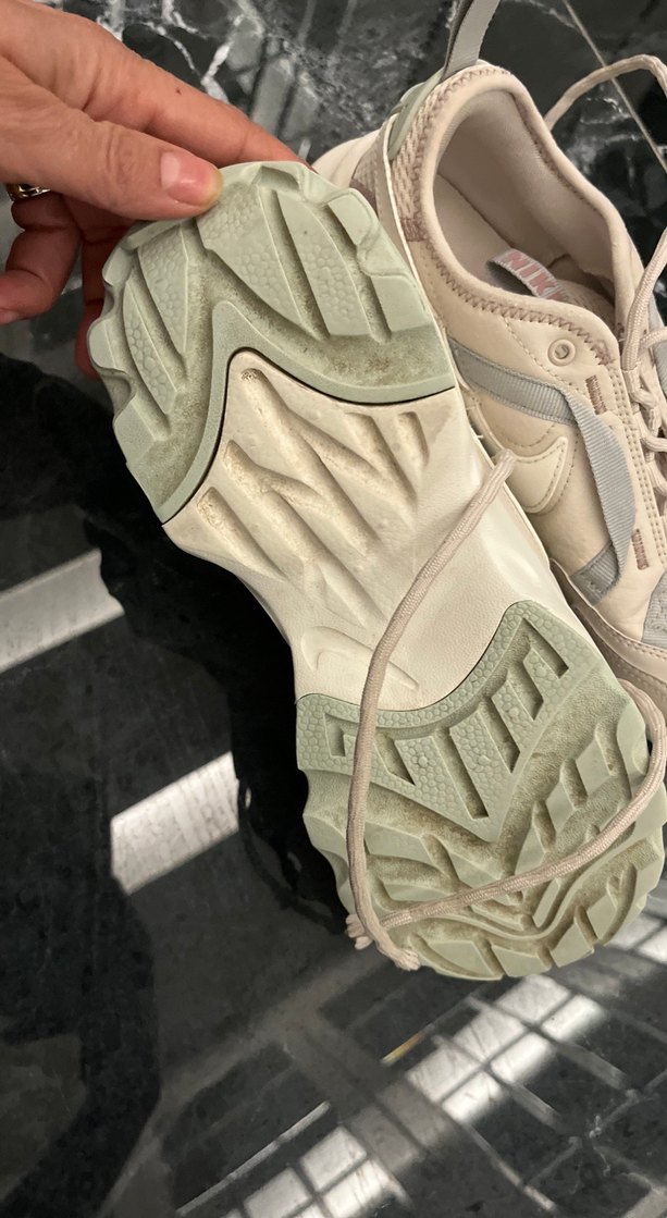 Nike Beyaz Gri Bağcıklı Kadın Spor Ayakkabı - Görsel 3