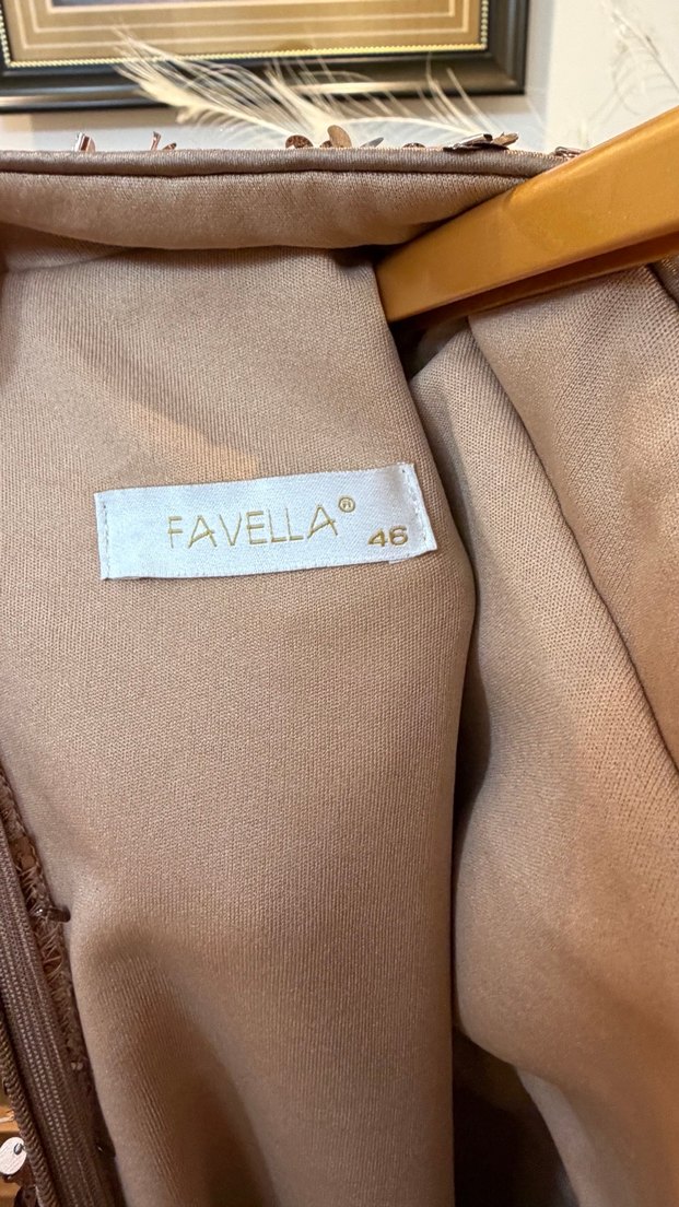 Parlak Kahverengi Uzun Kollu Abiye Elbise - Görsel 4