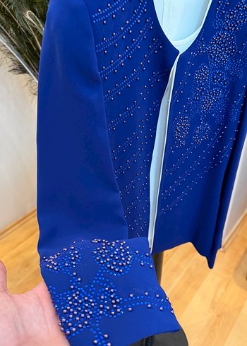 Boncuk İşlemeli Mavi Kadın Ceket - Görsel 2