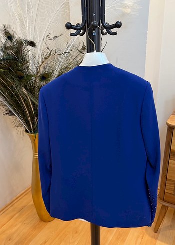 Boncuk İşlemeli Mavi Kadın Ceket - Görsel 3