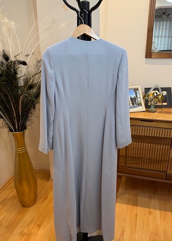 Nakış Detaylı Bej Uzun Kadın Elbise - Görsel 2