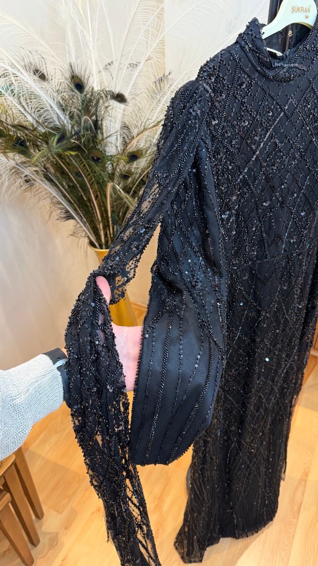 Uzun lacivert İşlemeli Boncuklu Kadın Abiye Elbise - Görsel 3