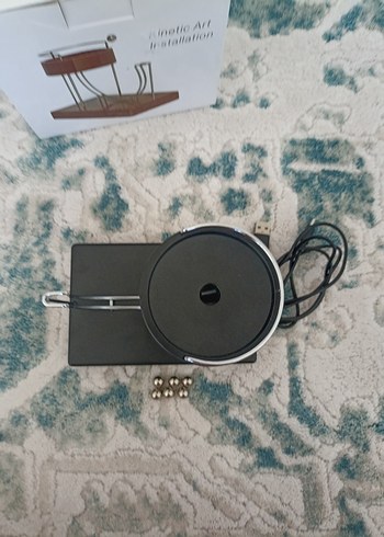 Diğer Kinetic Art Sürekli Hareket Makinesi Zıplama Masası