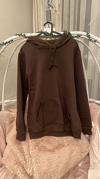 Bershka şardonlu kahverengi sweatshirt
