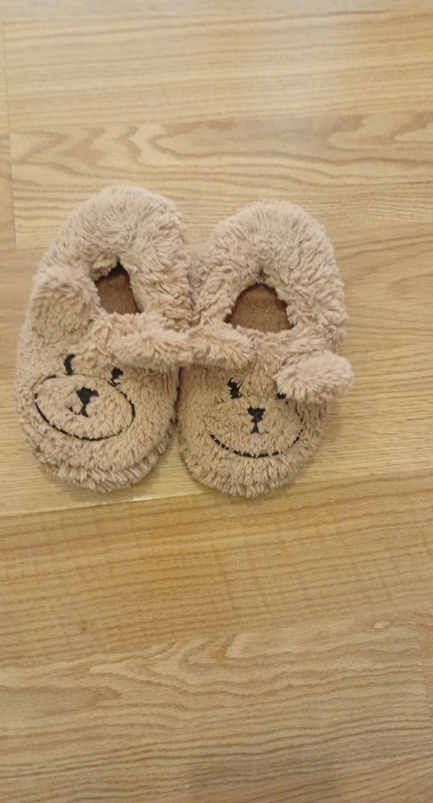 Kız Çocuk Bej Kürklü Nakışlı Ev Terliği - Görsel 3