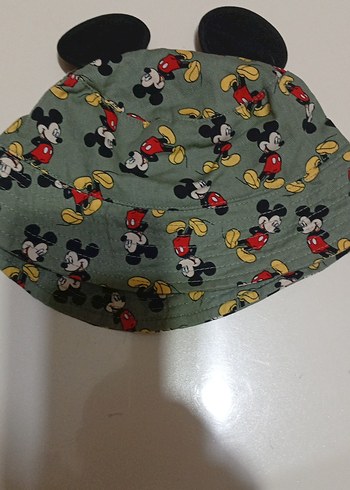 Mickey Mouse Desenli Gri Şapka - Görsel 2