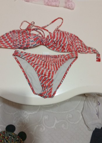 Renkli Bağcıklı Mini Bikini Takımı - Görsel 4