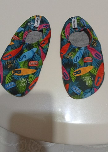 Çocuk Renkli Bağlamalı Terlik - Görsel 5