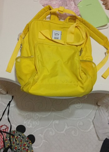 Sarı Fermuarlı Kadın Sırt Çantası - Görsel 2